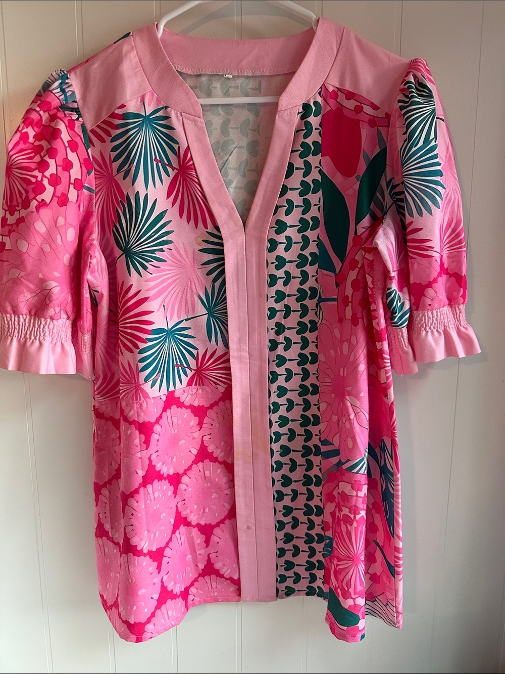 Chic Boutiqu e802 Pink and Teal Floral Patchwork Blouse